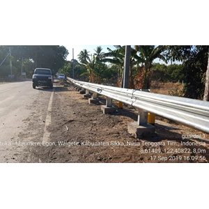 pagar pengaman jalan tol SNI